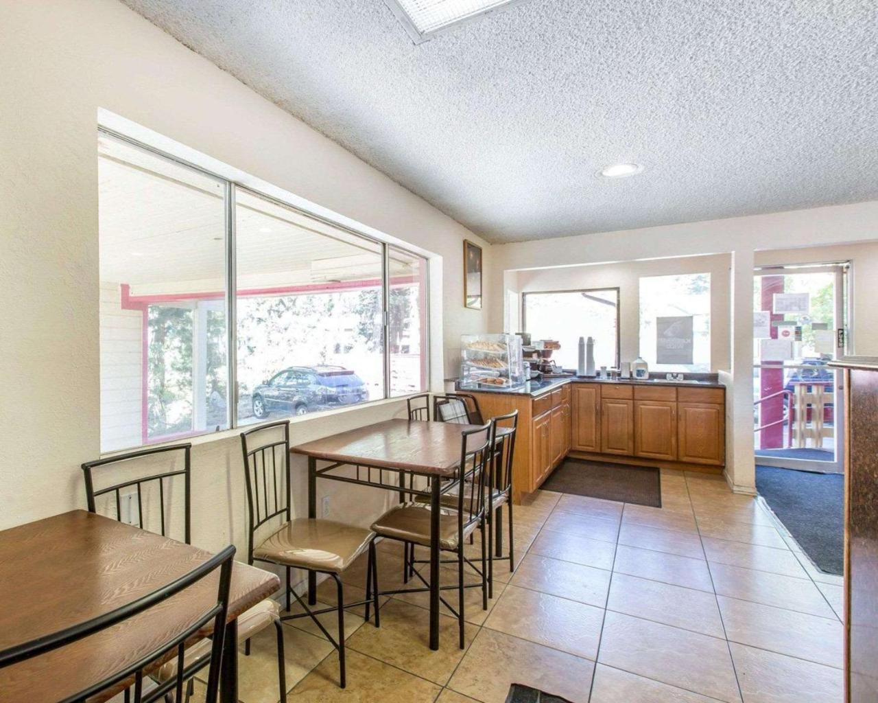 Rodeway Inn Wildwood Μαμούθ Λέικς Εξωτερικό φωτογραφία